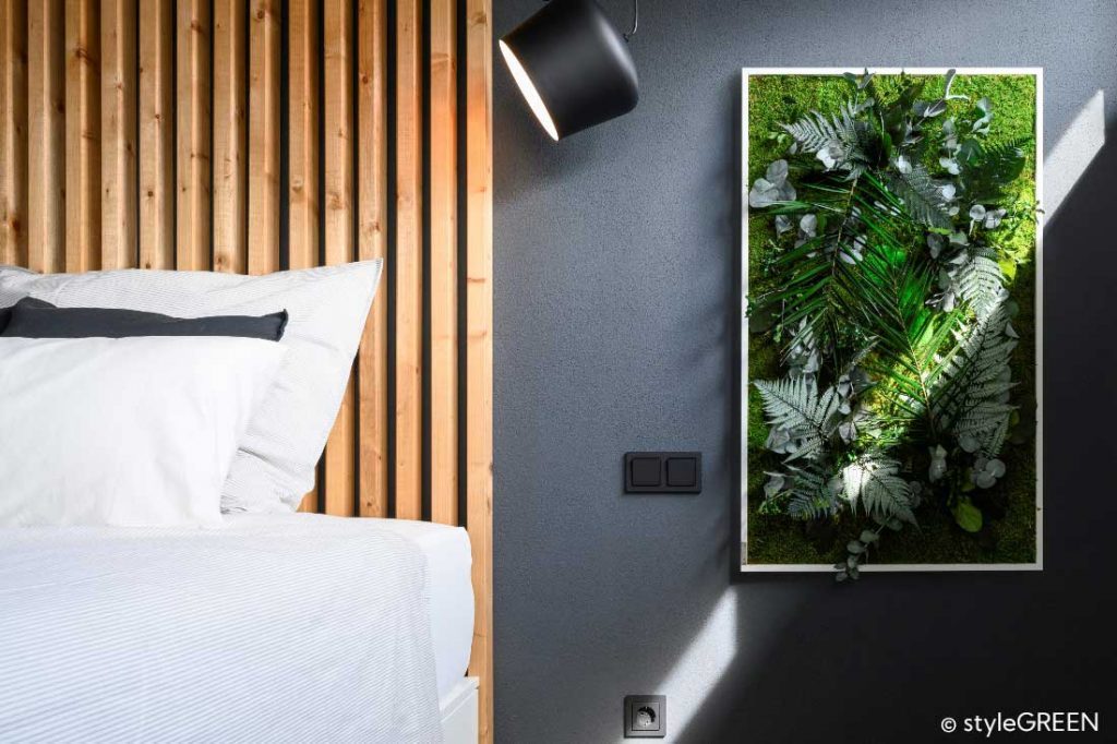 Konserviertes XL Pflanzenbild im Schlafzimmer von styleGREEN