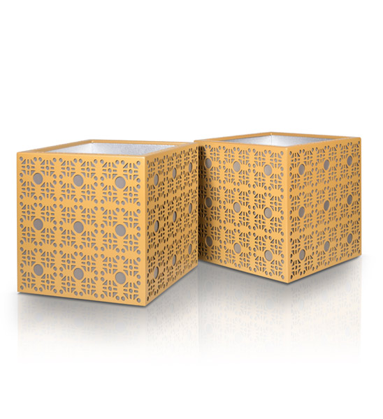 Exklusive Pflanzgefäße mit gold-grauer Oberfläche, eckig in 60x60 cm für innen & außen