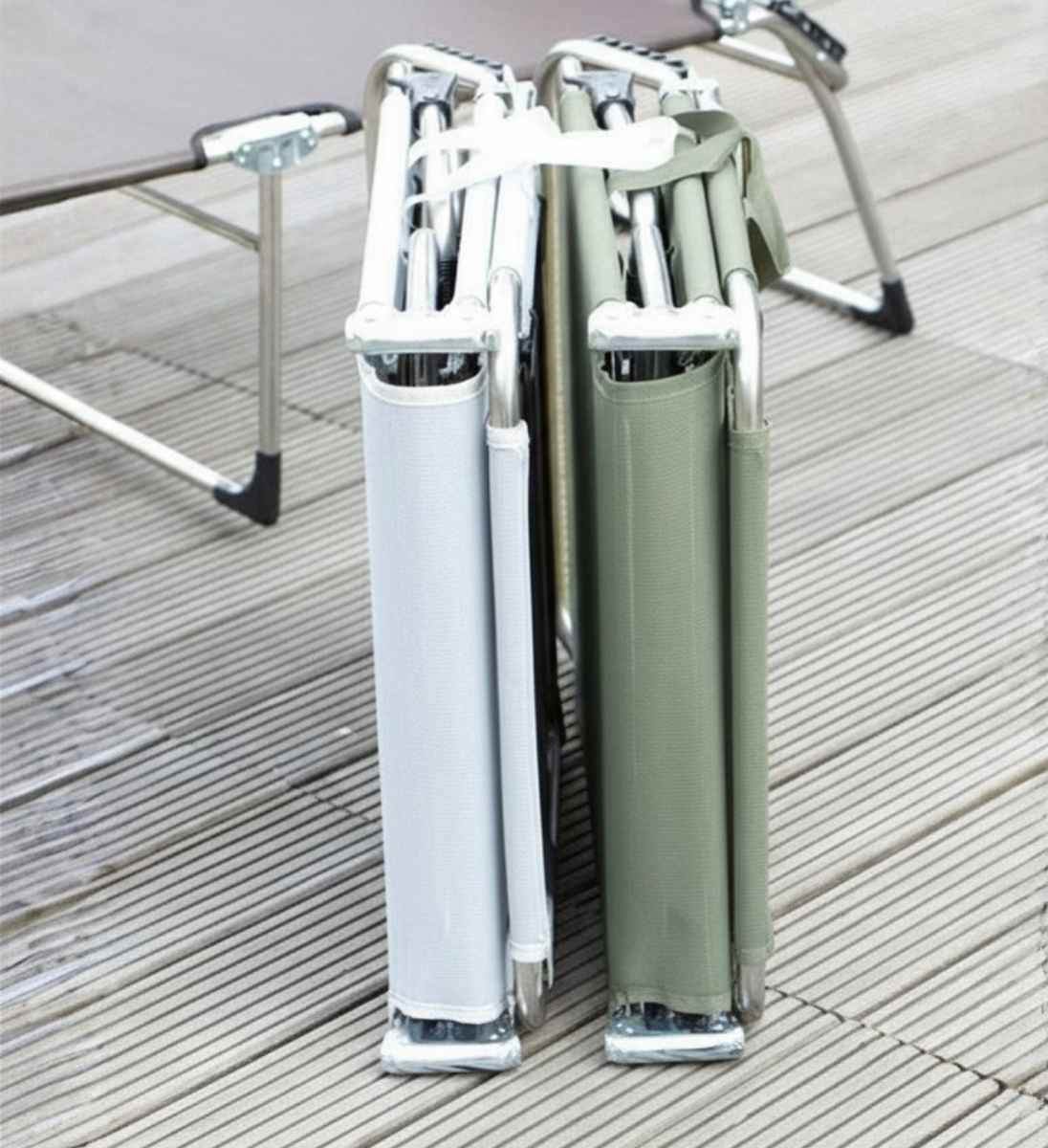 Sonnenliege klappbar, farbig und leicht aus Alu