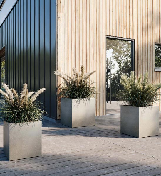 Blumenkübel Beton eckig 80 x 80 cm ROCCASTONE von fleur-ami