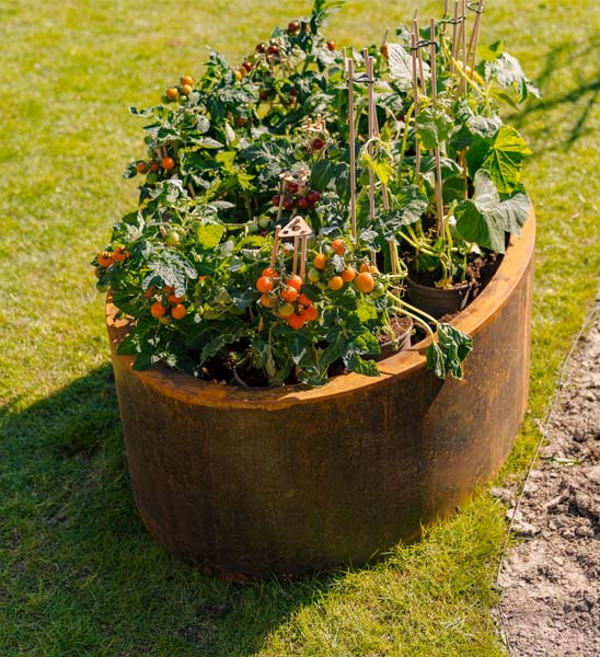 Beeteinfassung oval aus Cortenstahl 200 cm