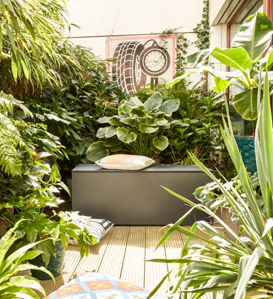 Kissentruhe Fuer Polster Im Garten