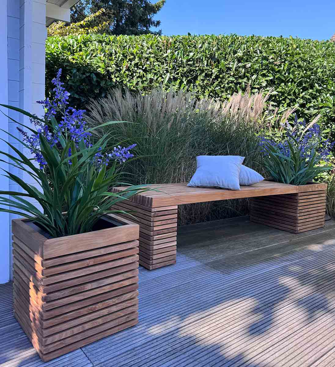 MODULO Pflanzkasten Teak Kubisch
