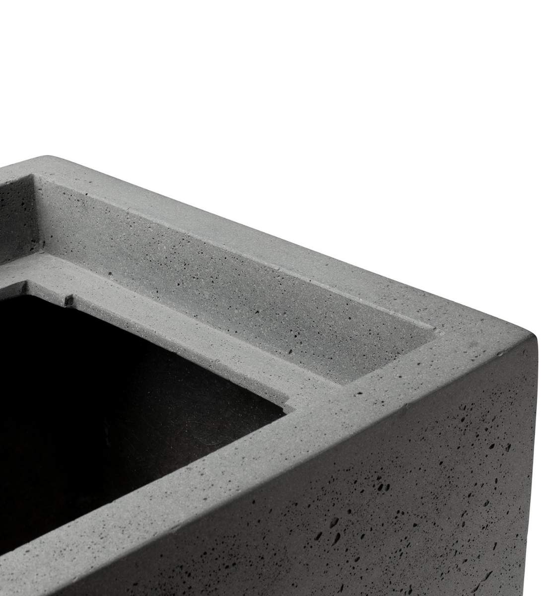 Detailfoto der Pflanzsäule Polystone Grau vom Oberrand