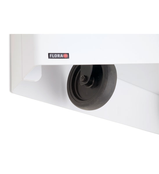 Design Pflanzgefaess Mit Rollen Verdeckt