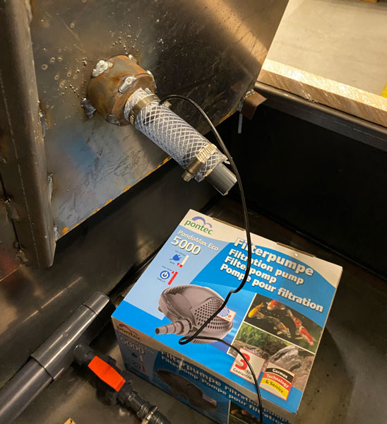 Aluminium Brunnen mit Zubehör und Pumpe