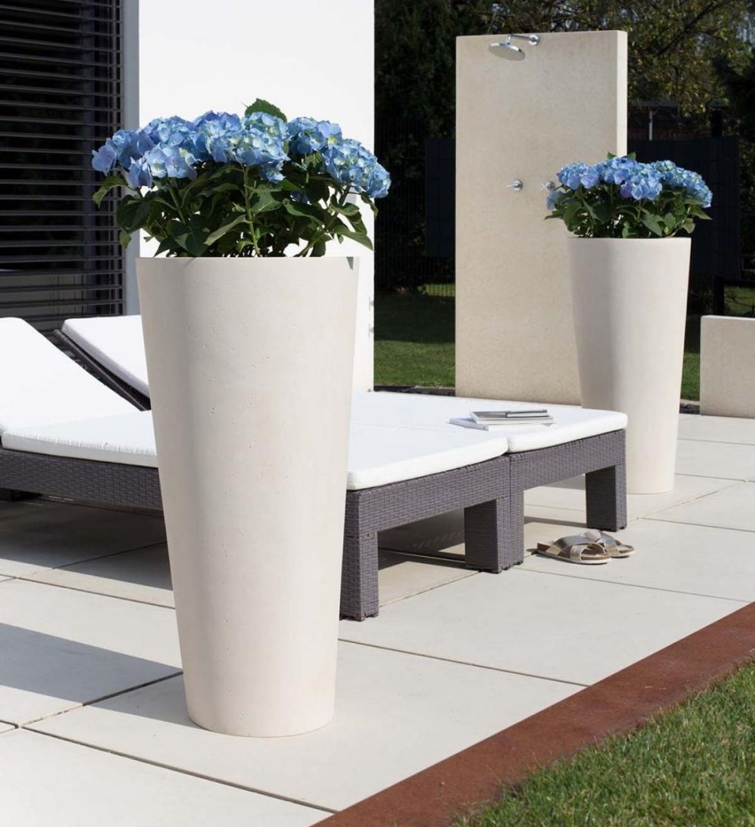 Pflanzvase Konisch Hoch Schmal Beige 80 Cm