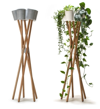Blumenstaender Hochgarten von urbanature mit Holzgestell und Betontöpfen