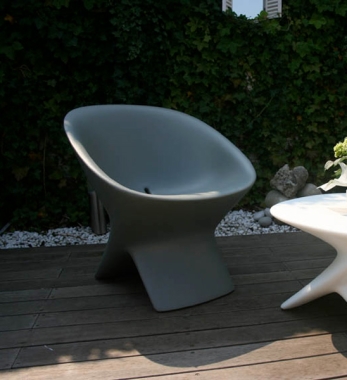 Design Gartensessel Outdoor aus Kunststoff von Qui-est-Paul