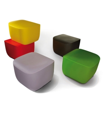 Bunter Outdoor-Hocker Translation 50x50cm von Qui-est-Paul?