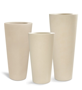 Polystone Pflanzvase Conical von fleur-ami in drei Größen