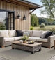 Outdoor Teppich KAREE Select Silber auf Terrasse mit Loungemöbeln Modern